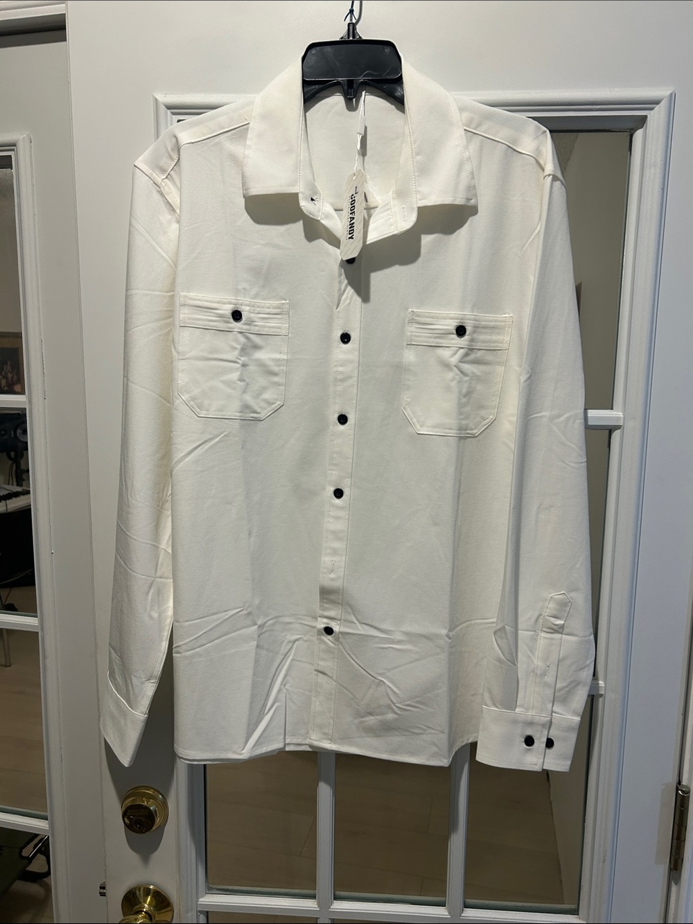 Men's White Lightweight Shirt Jacket with Chest Pockets